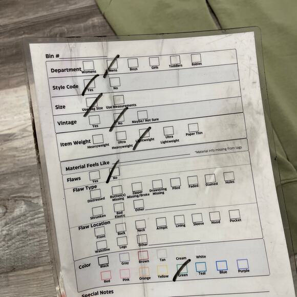 Gymshark Restore Joggers Desert Sage Green Mens M Training Tapered Leg Sweatpant - Picture 12 of 12